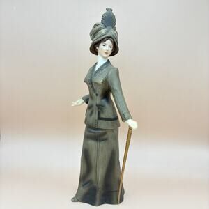 Vintage 2005 Lillian 14053-05 Home Interiors Olive Green Porcelain Figurine